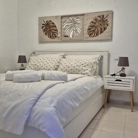 Cozy Bungalow In Urb La Marina With Shared Pool San Fulgencio Exterior foto